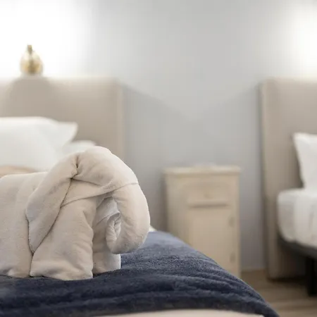 Naiss Igramar فيلة *