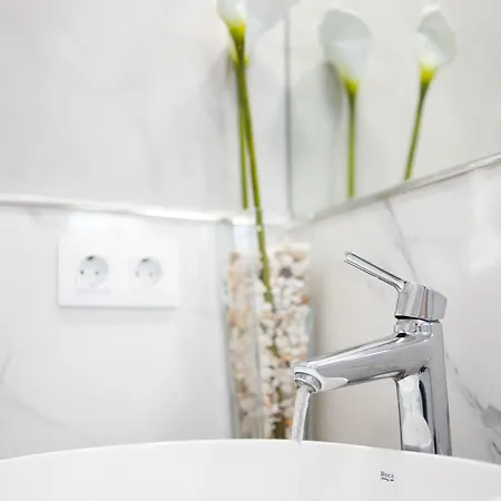 Naiss Igramar Villa *