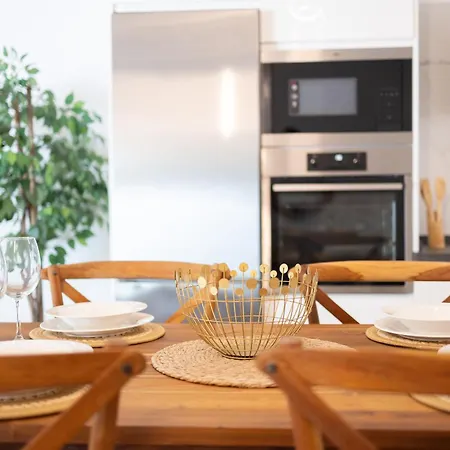 Vila Naiss Igramar *