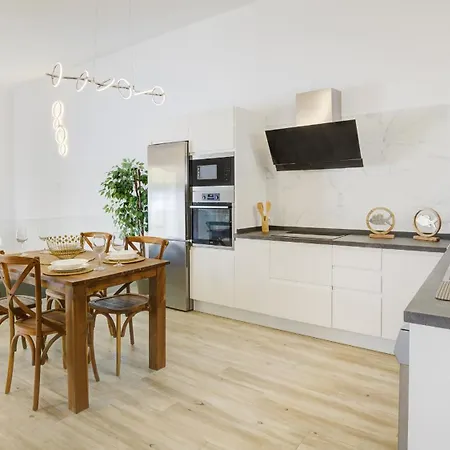 Naiss Igramar Vila *