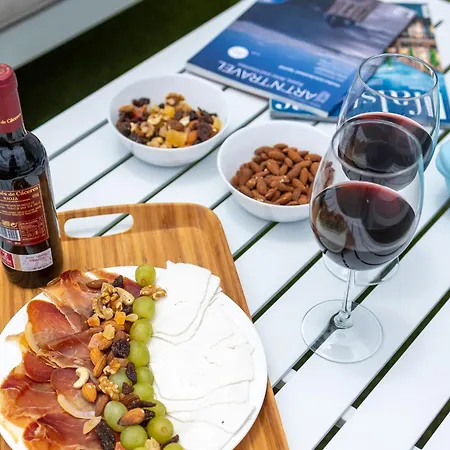 Villa Naiss Igramar *