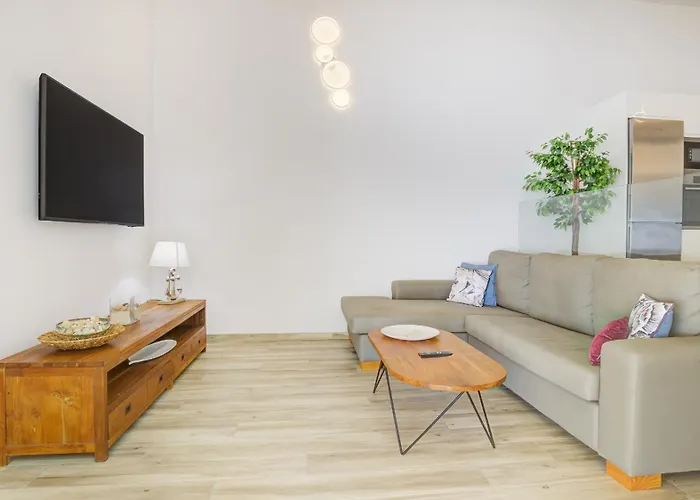 Naiss Igramar * Pájara