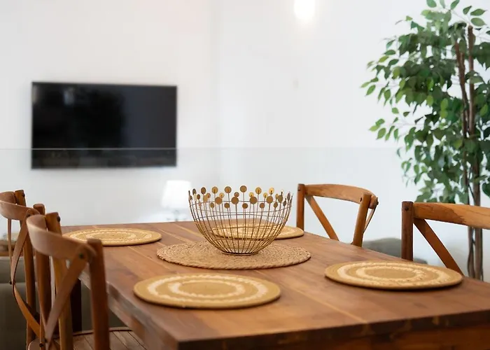 Naiss Igramar Villa *